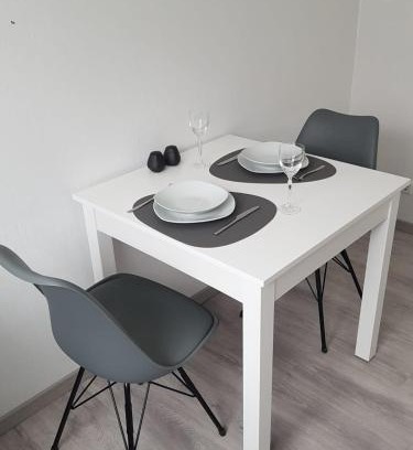 Niederaula Apartment | Inviting Alaras Apartment: Family-Friendly Comfort Awaits