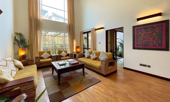 Kakkanad Apartment | Alaya @ Calypso - 6,000 Sq Ft Luxe Duplex - Stunning Stays for Groups & Families