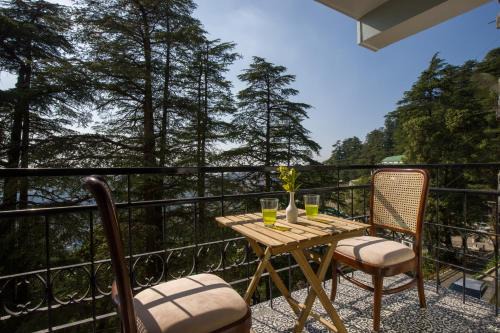 Bemloi Apartment | Relaxing 1 BHK with Balcony & Scenic Views - Alaya Stays