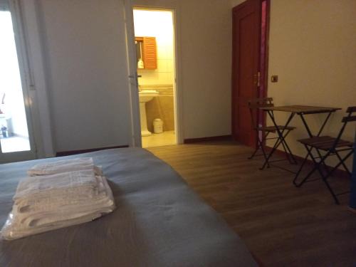 Coste Apartment | Unwind at Alba Marina e Tramonti Etnei - Family-Friendly Retreat