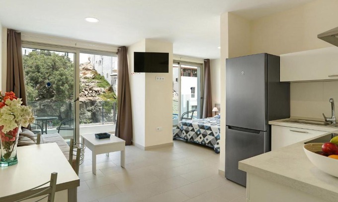 Playa de Mogan Apartment | Family-Friendly Albamar 1d with Great Guest Ratings