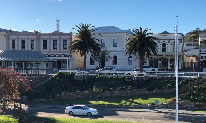 Albany Bed & Breakfast | Welcoming Albany Foreshore Guest House with Breakfast