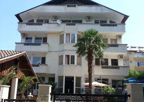 Kiten House | Ocean View Retreat at Albatros Hotel - Rated 9/10 by Guests
