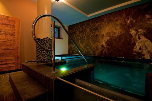 Mezzocorona Hotel | Discover Albergo Caffe Centrale: Oceanfront Paradise Awaits