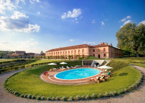 Pollenzo Hotel | Explore Comfort at Albergo dell'Agenzia - 4 Star Retreat