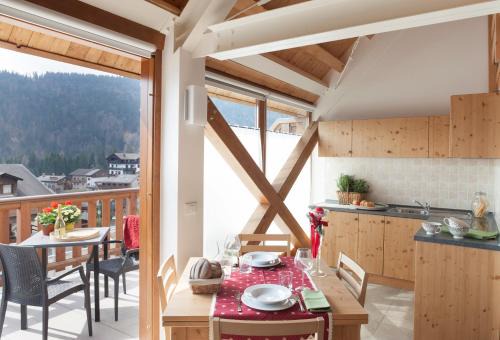 Sauris di Sotto Apartment | Discover Albergo Diffuso Sauris: Pet-Friendly Retreat