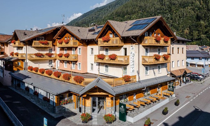 Dimaro Hotel | Wellness Retreat at Albergo Dimaro with Oceanfront Views