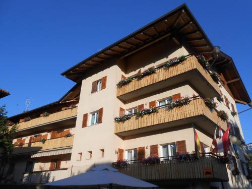 Fiave Hotel | Pet-Friendly Retreat: Albergo Genzianella with Great Reviews