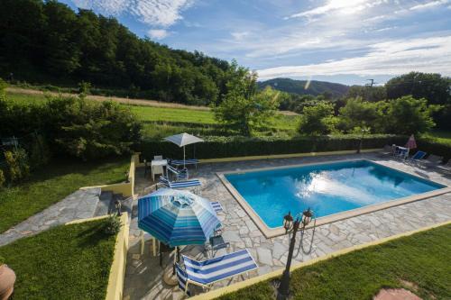 Gassano Hotel | Guest Rated 10/10: Albergo Il Sicomoro with Pool & Pets