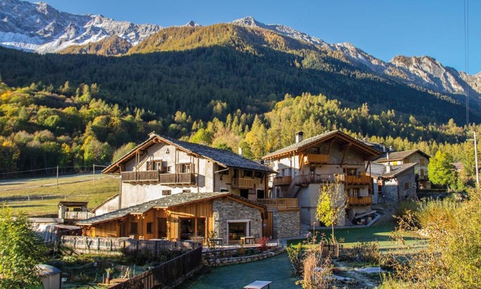 Acceglio Hotel | Pet-Friendly Stay at Albergo Locanda Mistral - Rated 9.2/10