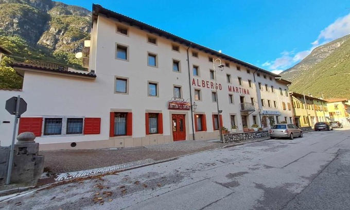 Chiusaforte Hotel | Albergo Martina: Pet-Friendly Stay with Breakfast Included