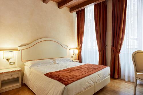 Citta Antica Hotel | Discover Albergo Mazzanti: Family-Friendly & Accessible Stay