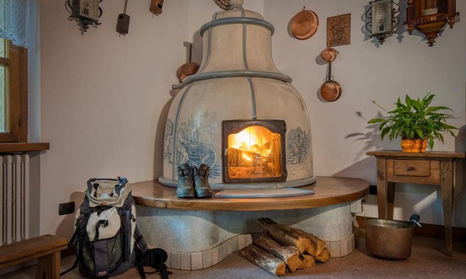 Ragoli Hotel | Pet-Friendly Albergo Moleta with Breakfast & Dining Options