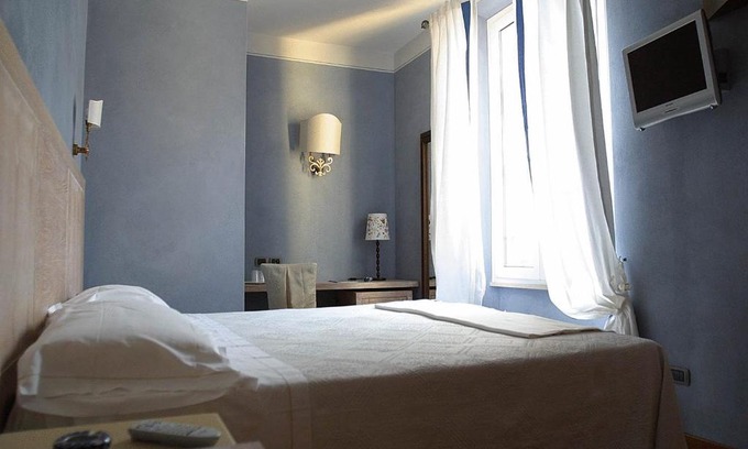 Reggio nell'Emilia Hotel | Discover Albergo Morandi: Pet-Friendly with Hot Tub Access