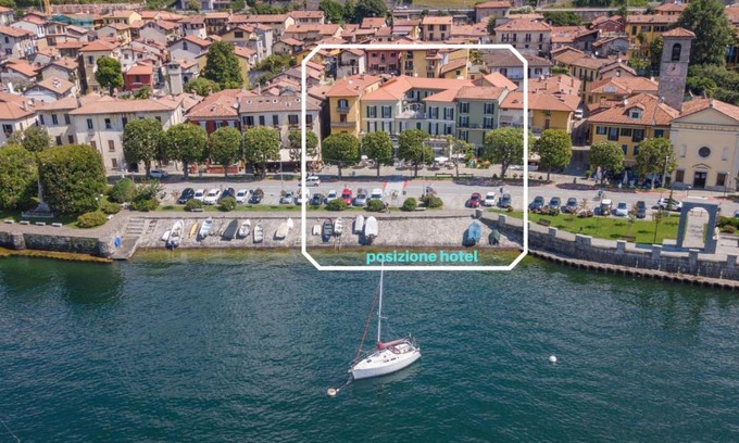 Pallanza Hotel | Discover Albergo Pesce D'oro: Pet Friendly with Ocean Views