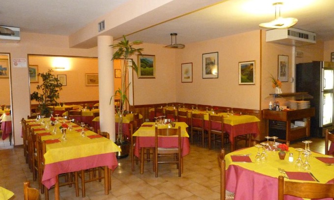 Ameglia Hotel | Family-Friendly Stay at Albergo Ristorante Gori