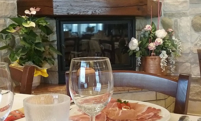 Medole Hotel | Comfortable Stay at Albergo Ristorante La Pieve: Top Rated