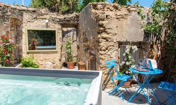 La Muddizza Hotel | Discover Albergo Rurale Casa Fois: Spa & Family Amenities
