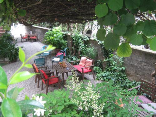 Darfo Boario Terme Hotel | Discover Albergo Sangalli: Pet-Friendly with Breakfast & Dining