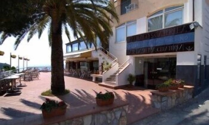 Palinuro Hotel | Elegant Albergo Santa Caterina with Ocean Views & Spa