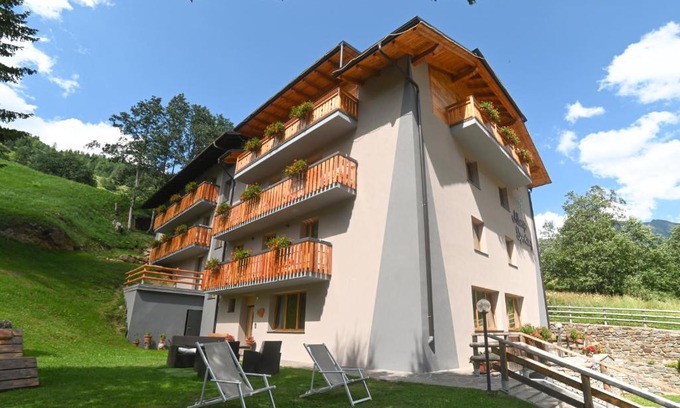 Peio Fonti Hotel | Albergo Sporting: Guest Rated 8.9, Pet-Friendly Delight