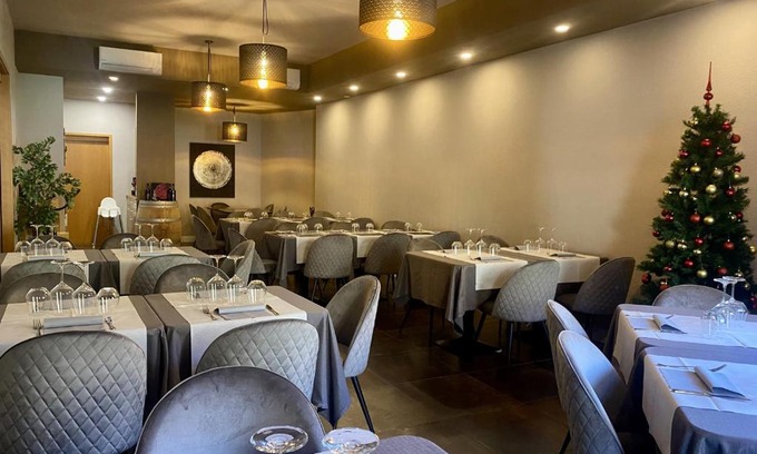 Roveredo Hotel | Explore Albergo Stazione: Pet-Friendly Comfort Awaits
