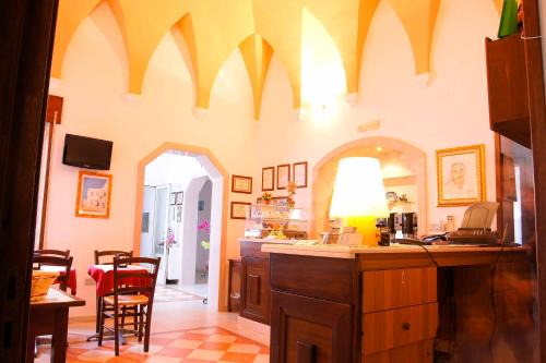 Taviano Hotel | Albergo Vittoria: Guest Rated 10/10 with Breakfast Included
