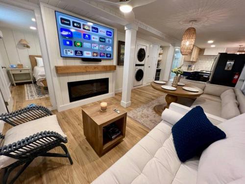 Albertville Apartment | Historic Albertville Retreat: Pet & Child Friendly Stay