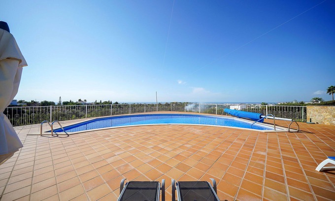 Cerro de Aguia House | Top-Rated Ocean View Townhouse in Albufeira