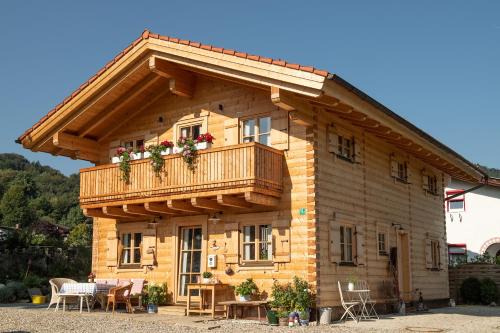 Bad Feilnbach Apartment | Discover Alchemilla: Pet-Friendly 4-Star Getaway