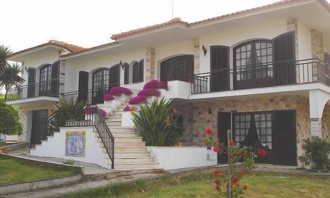 Alcobaca House | Relaxing Getaway at Casa São Bernardo in Alcobaça