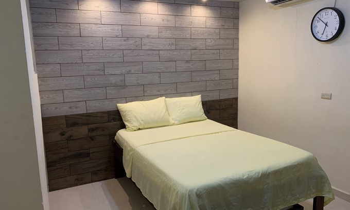 Downtown Cancun Apartment | Pet-Friendly Alcoby Cancún with Pool and Kitchen Access