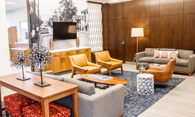 Freret Hotel | Guest Rated: Alder Hotel Uptown New Orleans with Pool