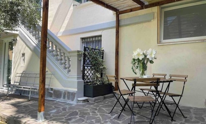 La Spezia Apartment | Ale 5Terre Guest House-garden 2 minutes from the station