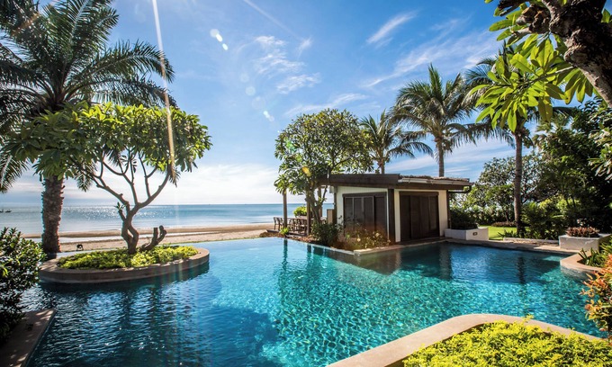 Pak Nam Pran Hotel | Indulge at Aleenta Hua Hin Resort & Spa - 5-Star Escape