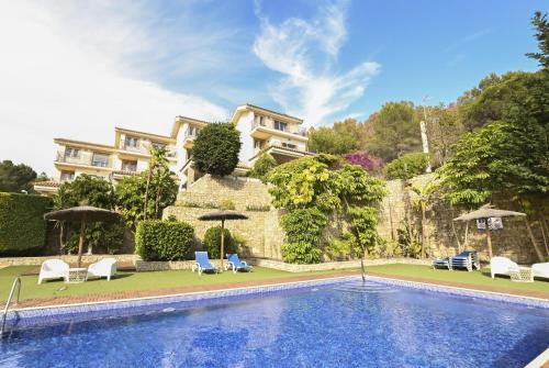 Empedrola Resort | Discover Alegre Playa Grupo Terra De Mar's Family-Friendly Stay