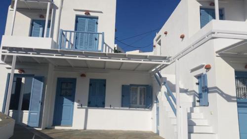 Artemonas Apartment | Explore Alekos Studios Artemonas – Family-Friendly Retreat