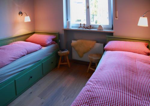 Bad Toelz Apartment | Family-Friendly Stay at AlexaFerien with 8.3/10 Rating