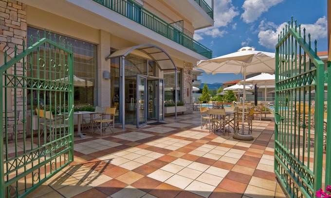 Stavros Apartment | Relaxing Oceanfront Retreat at Alexander Inn - 9.2/10 Rating