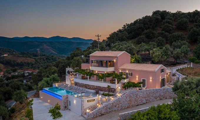 Bapiolos Villa | Experience Alexandras's Mansion - Oceanfront Retreat Awaits