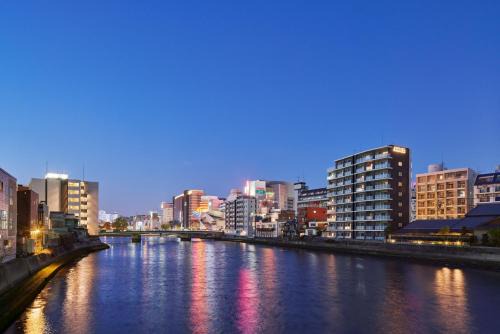 Sumiyoshi Apartment | Pet-Friendly Retreat at Alfacío Riverside Stay Hakata