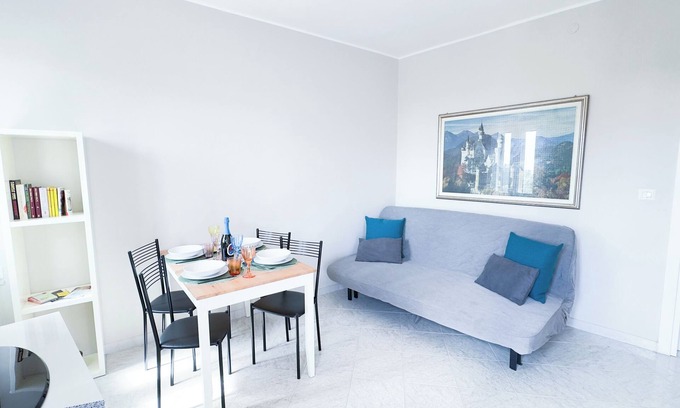 Chioggia Apartment | Cozy Alice One Bedroom Apartment with Pet-Friendly Perks