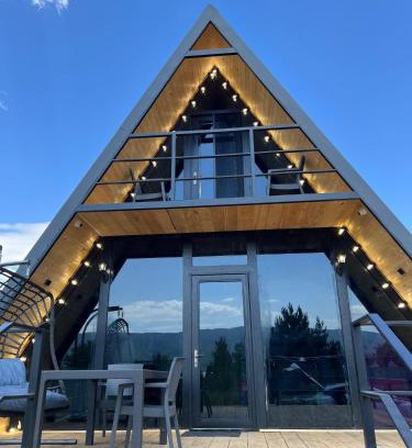 Ambrolauri Ski Chalet | Alisa's cottage in Racha ალისას კოტეჯი რაჭაში