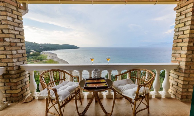 Apraos Apartment | Discover Alisachni 3: Oceanfront Bliss with Breakfast