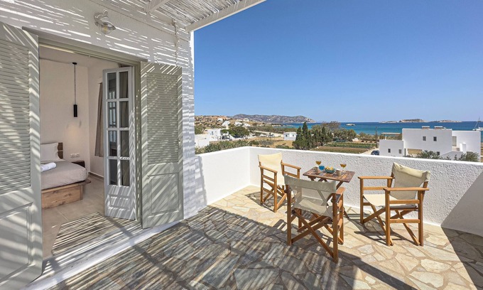 Kimolos House | Ocean View Retreat at Alisea Resort - Rated 10/10 by Guests