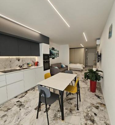 Negrar Apartment | Family-Friendly Aliss Appartamenti with Hot Tub & High Rating
