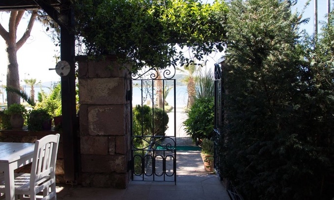 Ayvalik Bed & Breakfast | Discover Aliye Hanım: Highly Rated with Family-Friendly Amenities