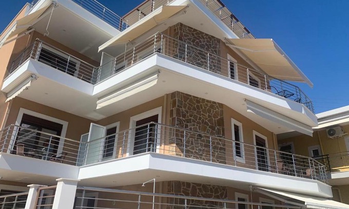 Arcoudi Apartment | Alkioni's Nest Apartments: Family-Friendly Getaway with 9.7/10 Rating