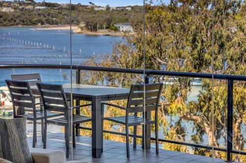 Merimbula Apartment | Captivating Views Await at Our Family-Friendly Hotel