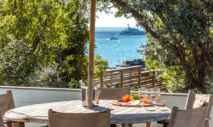 Onetangi House | Sun-Soaked Retreat Steps from Onetangi Beach